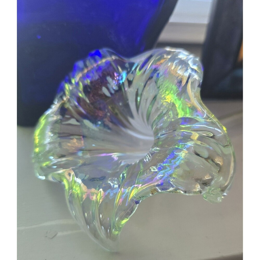 Vintage Hand Blown Art Glass Lily Flower Opalescent White Confetti Hibiscus